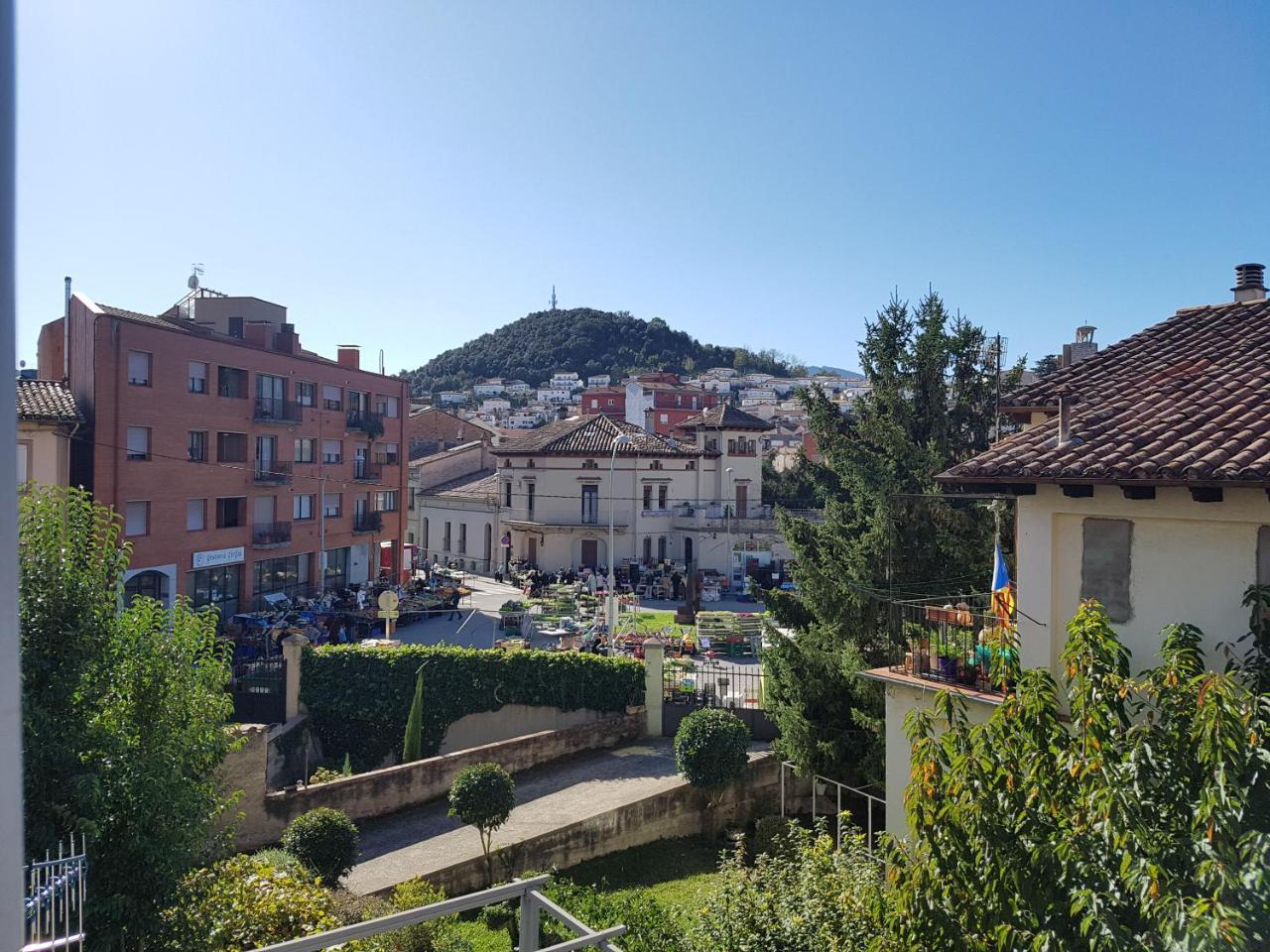 Apartment Sant Francesc Olot Exteriör bild